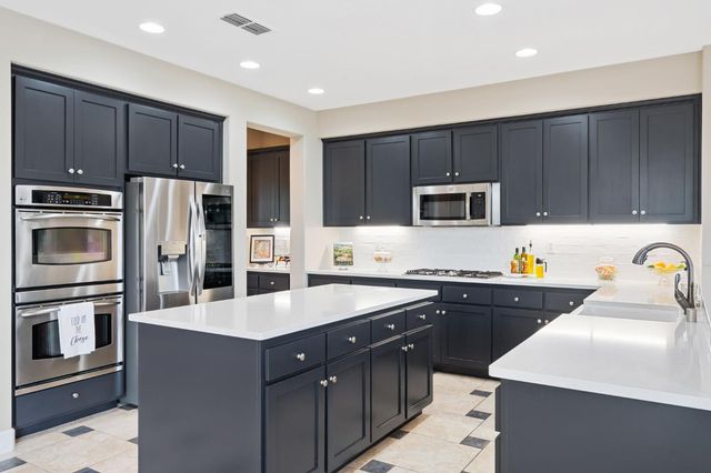 7063 Hearst Dr, El Dorado Hills, CA 95762