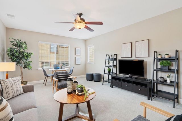 7063 Hearst Dr, El Dorado Hills, CA 95762