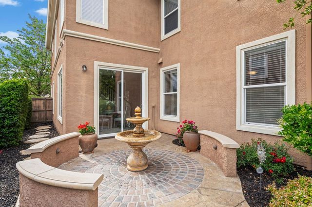 7063 Hearst Dr, El Dorado Hills, CA 95762