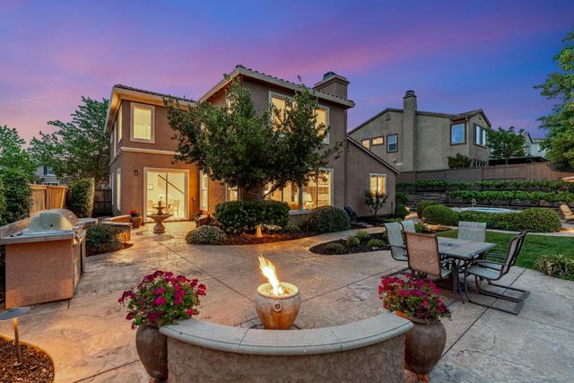 7063 Hearst Dr, El Dorado Hills, CA 95762