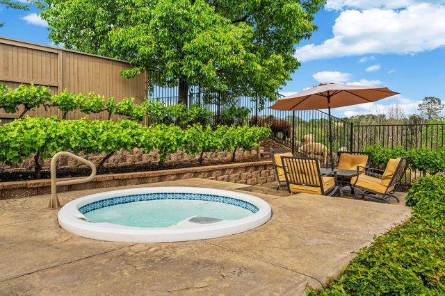 7063 Hearst Dr, El Dorado Hills, CA 95762