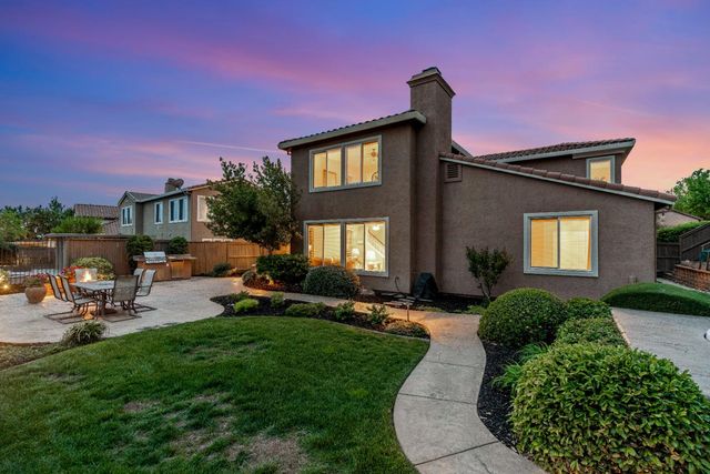 7063 Hearst Dr, El Dorado Hills, CA 95762