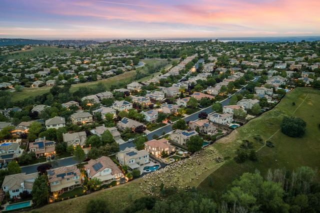 7063 Hearst Dr, El Dorado Hills, CA 95762