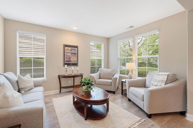 7063 Hearst Dr, El Dorado Hills, CA 95762