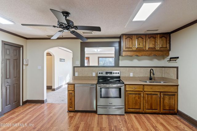 309 E RIVER Road, East Palatka, FL 32131