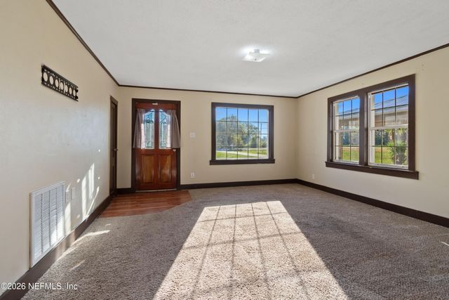 309 E RIVER Road, East Palatka, FL 32131