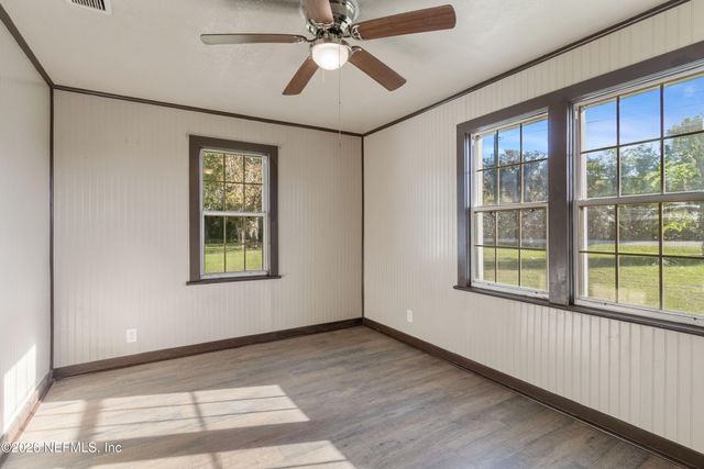 309 E RIVER Road, East Palatka, FL 32131