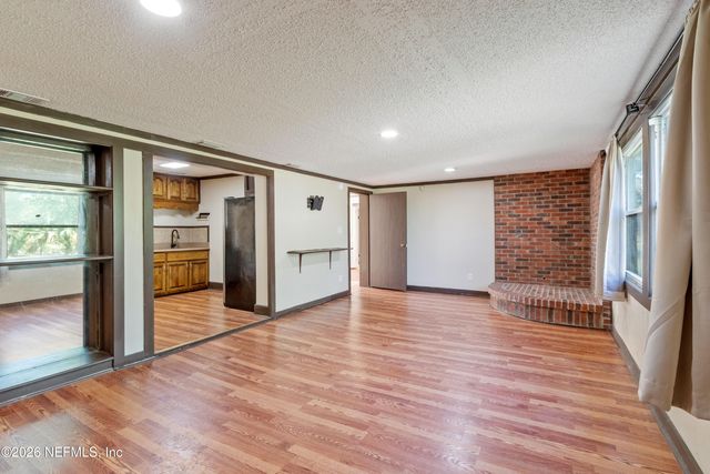 309 E RIVER Road, East Palatka, FL 32131