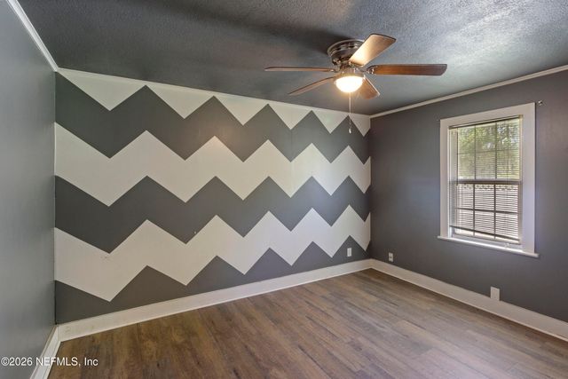 309 E RIVER Road, East Palatka, FL 32131