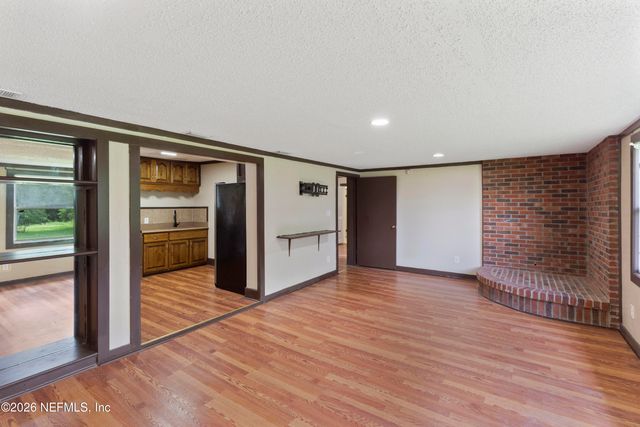 309 E RIVER Road, East Palatka, FL 32131