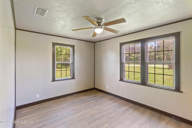 309 E RIVER Road, East Palatka, FL 32131