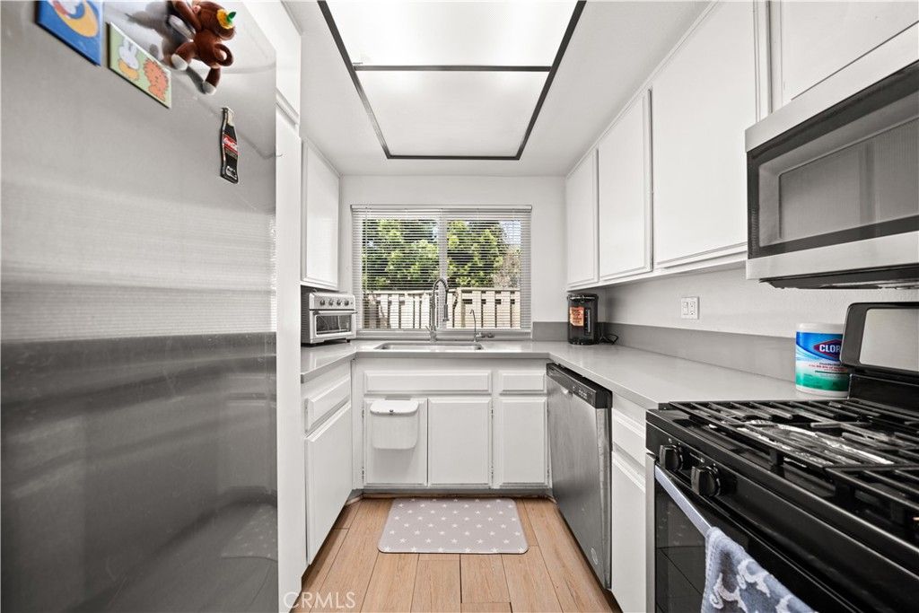 Image 7 of property listing at 3517 Eucalyptus St, West Covina, CA 91792