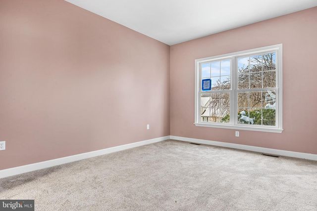 114 FARM VIEW CT, Douglassville, PA 19518