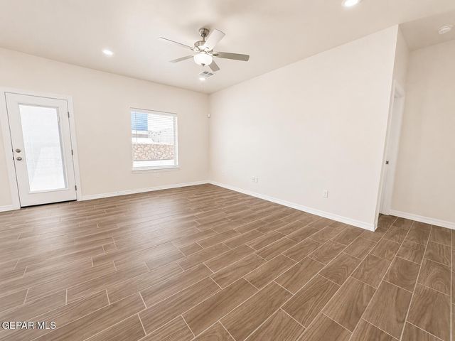 9937 Rhiannon Place, Socorro, TX 79927