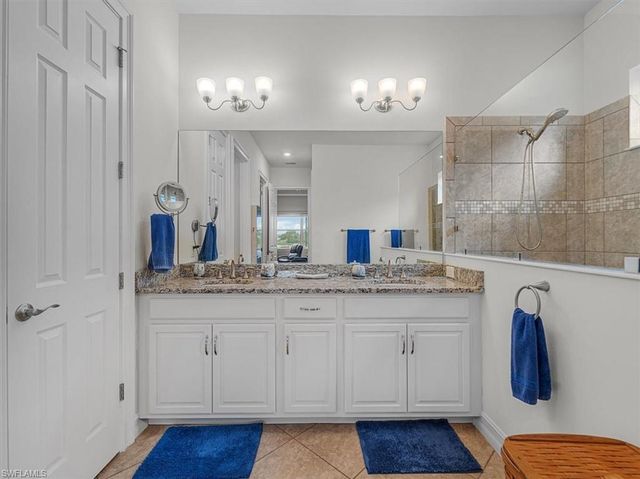 3271 Baravaldo CIR, Cape Coral, FL 33909