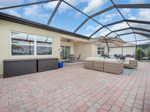 3271 Baravaldo CIR, Cape Coral, FL 33909