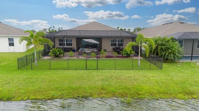3271 Baravaldo CIR, Cape Coral, FL 33909