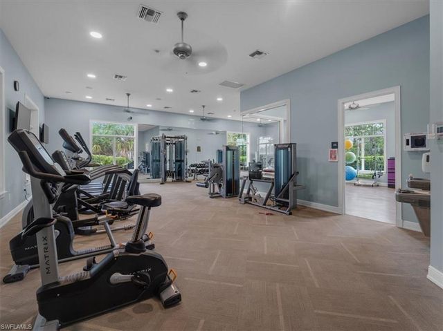 3271 Baravaldo CIR, Cape Coral, FL 33909