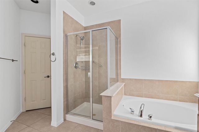 1704 Glen Aerie Lane, Corinth, TX 76210