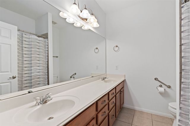 1704 Glen Aerie Lane, Corinth, TX 76210