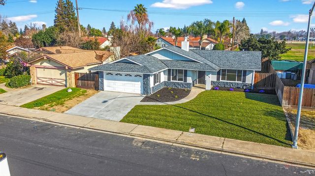 990 Shawnan Dr, Turlock, CA 95380