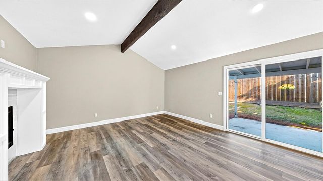 990 Shawnan Dr, Turlock, CA 95380