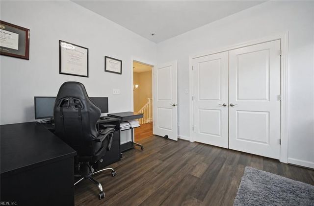4265 Kenton LN, Virginia Beach, VA 23456