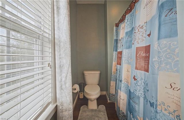 4265 Kenton LN, Virginia Beach, VA 23456
