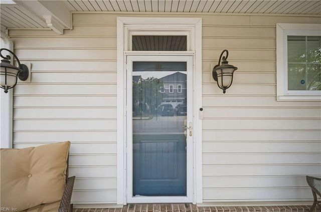 4265 Kenton LN, Virginia Beach, VA 23456