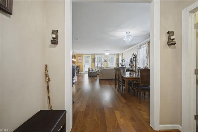 4265 Kenton LN, Virginia Beach, VA 23456