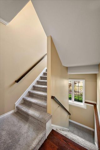 2885 Ambleside Court, Oakland Charter Township, MI 48306
