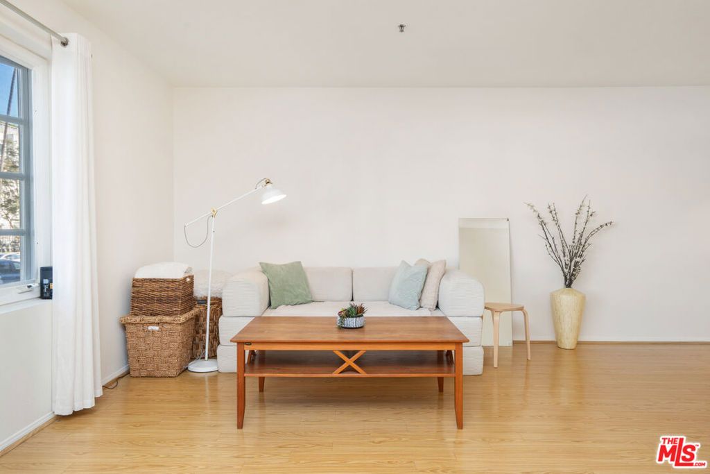 1040 4th Street 106, Santa Monica, CA 90403 — photo 3