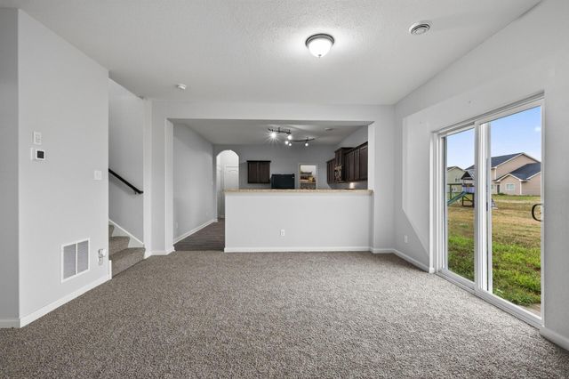 19040 Sanford Avenue, Big Lake, MN 55309