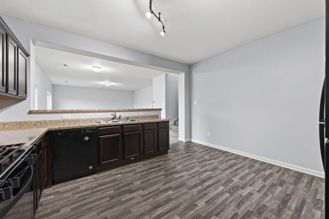 19040 Sanford Avenue, Big Lake, MN 55309