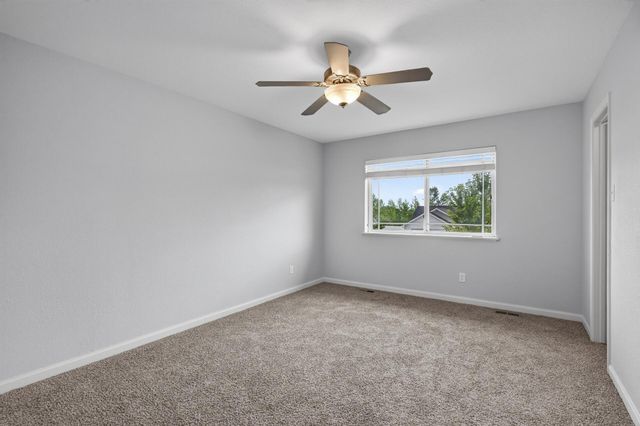 19040 Sanford Avenue, Big Lake, MN 55309