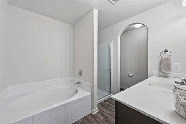 19040 Sanford Avenue, Big Lake, MN 55309