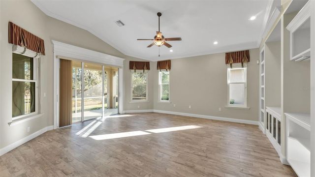 8288 LAKE JAMES DRIVE, Lakeland, FL 33810