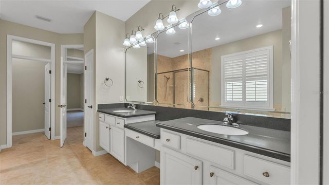 8288 LAKE JAMES DRIVE, Lakeland, FL 33810