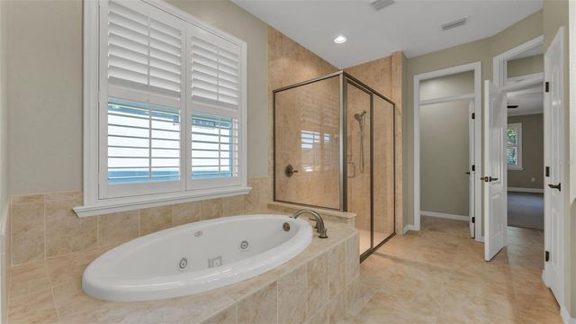 8288 LAKE JAMES DRIVE, Lakeland, FL 33810