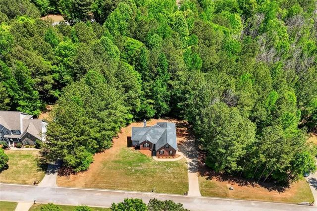 162 Loam Drive, Mcdonough, GA 30252