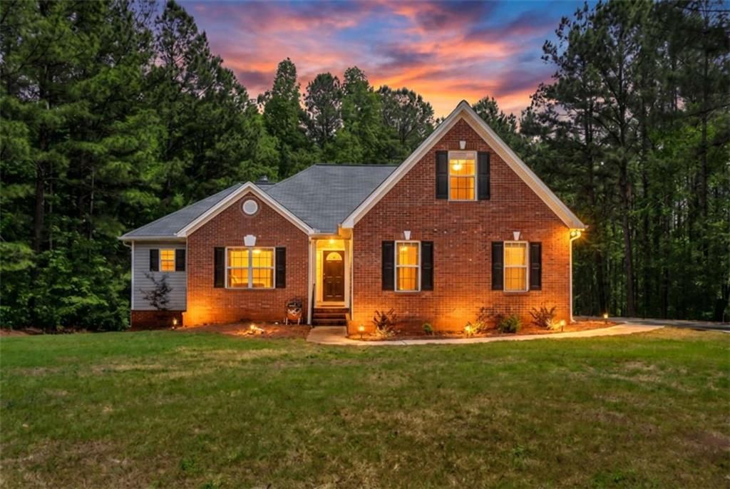 162 Loam Drive, Mcdonough, GA 30252