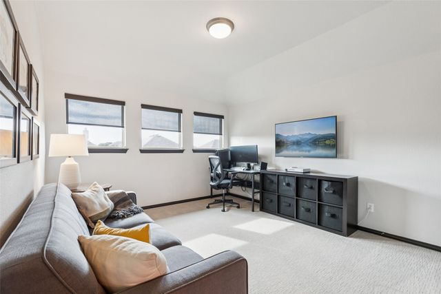 1121 Crest Meadow Drive, Fort Worth, TX 76052