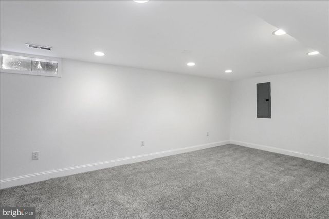 55 FULKS TER, Martinsburg, WV 25405