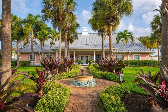 5215 COQUINA KEY DRIVE SE A, St Petersburg, FL 33705