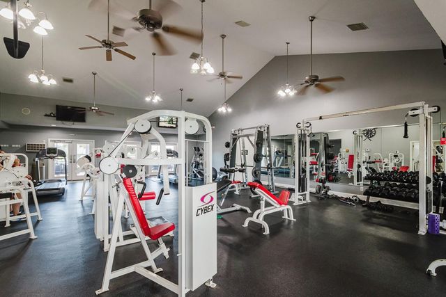 5215 COQUINA KEY DRIVE SE A, St Petersburg, FL 33705