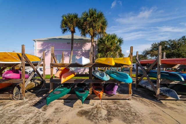 5215 COQUINA KEY DRIVE SE A, St Petersburg, FL 33705