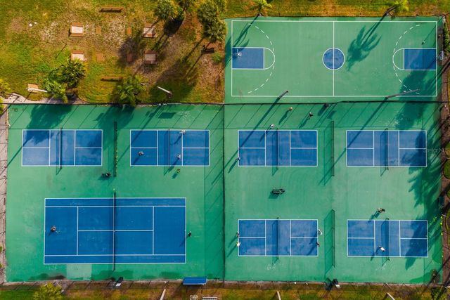 5215 COQUINA KEY DRIVE SE A, St Petersburg, FL 33705