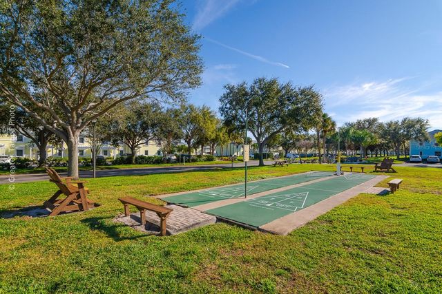 5215 COQUINA KEY DRIVE SE A, St Petersburg, FL 33705