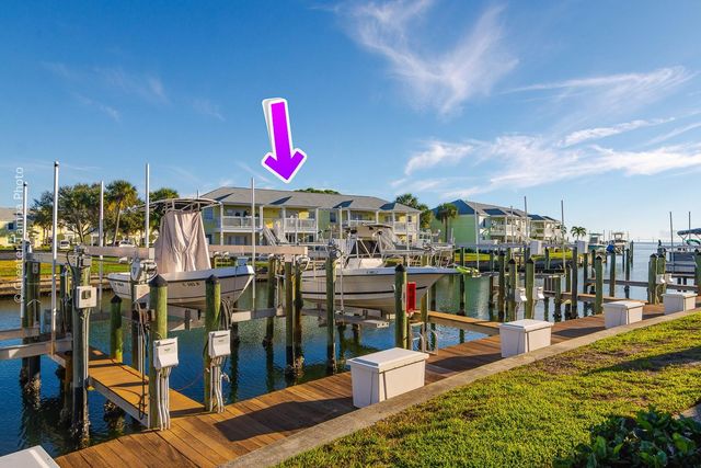 5215 COQUINA KEY DRIVE SE A, St Petersburg, FL 33705