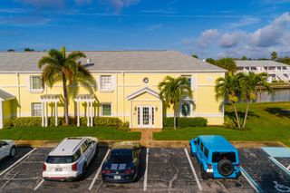 5215 COQUINA KEY DRIVE SE A, St Petersburg, FL 33705